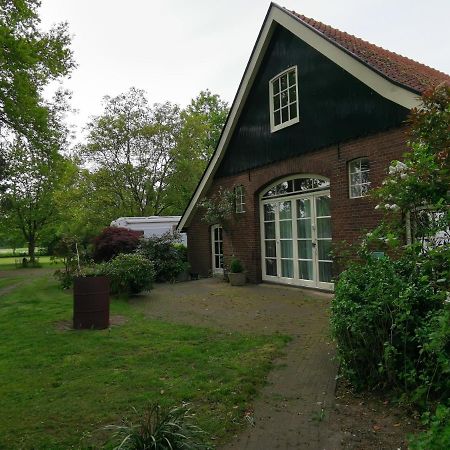 GoorVakantieboerderij Missetアパートメント エクステリア 写真